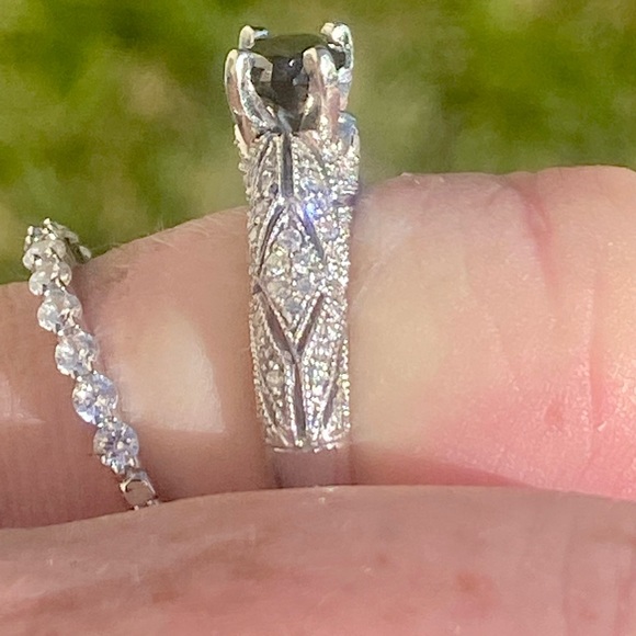 XX SOLD XX NWOT AIG 1.03 CTW CERTIFIED  PURPLE PINK. IN A BEAUTIFUL SETTING. - Picture 4 of 15